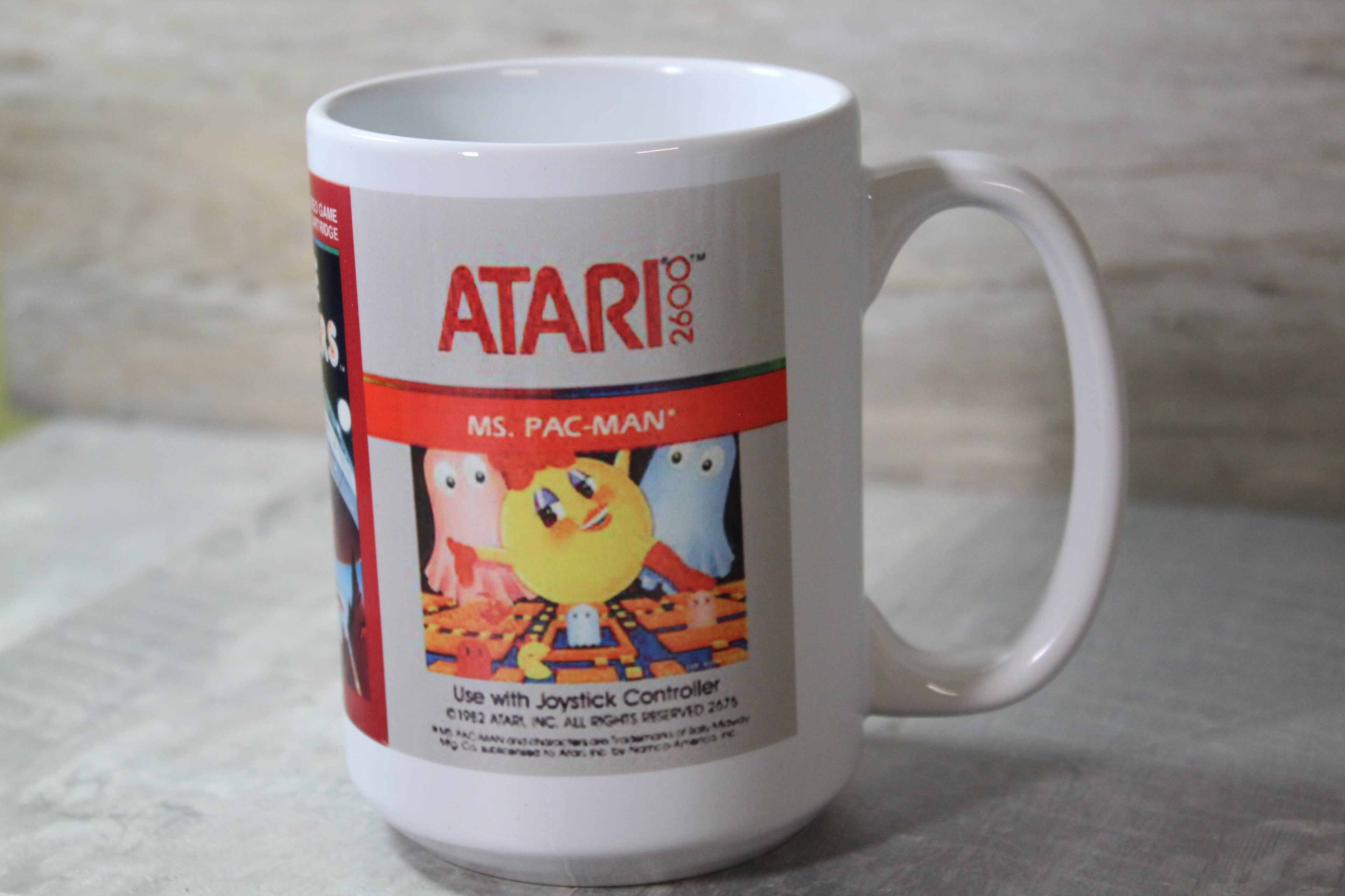 Retro Gaming Pacman, Space Invaders // 15 Oz. Ceramic Mug: Black Handle